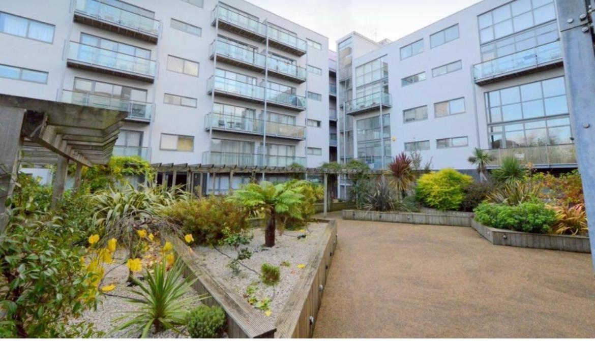Large American Loft Style Apartment Close To Centre London Exteriör bild